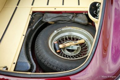 Jaguar E-type 4.2 Litre FHC, 1971