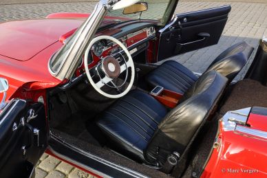 Mercedes-Benz 230 SL 'Pagode', 1966