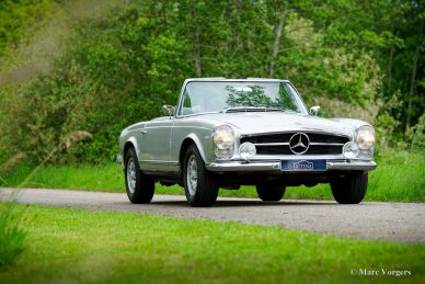 Mercedes-Benz 230 SL (W113), 1964