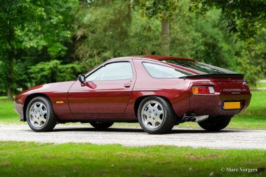 Porsche 928 S, 1984