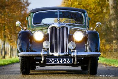 Riley RMF saloon, 1953