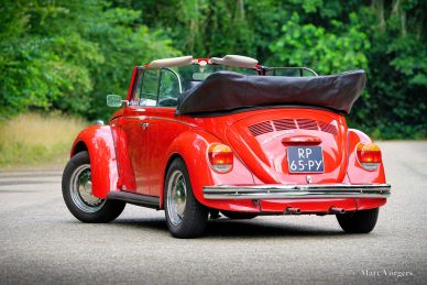 Volkswagen “Beetle” 1302 LS Convertible / Cabriolet, 1971