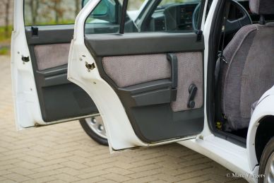 Alfa Romeo 75 2.0 Twin Spark, 1988