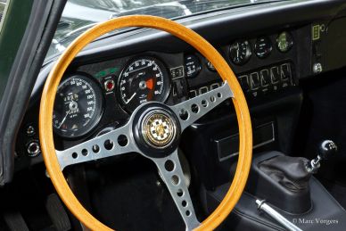 Jaguar E-type 4.2 Litre FHC S2, 1969