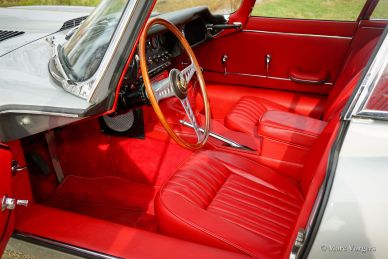 Jaguar E-type 4.2 Litre FHC, 1966