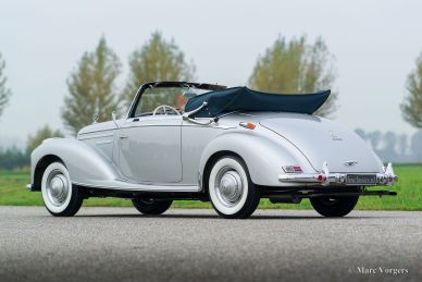 Mercedes-Benz 220 A cabriolet, 1952