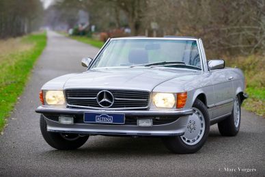 Mercedes-Benz 280SL (R107), 1985