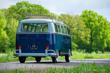 Volkswagen Type 2 T1 Samba 21-window Deluxe, 1966 Restoration