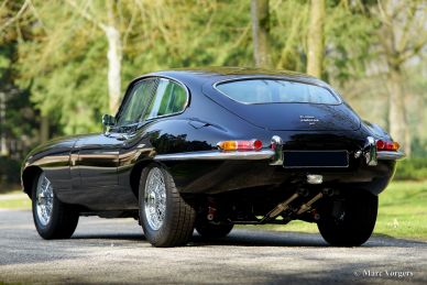 Jaguar E-type 4.2 Litre FHC S1, 1966