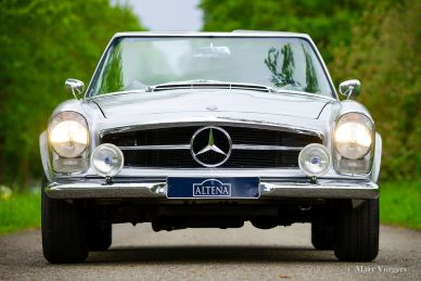 Mercedes-Benz 230 SL (W113), 1964