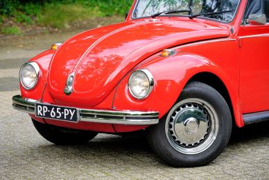 Volkswagen “Beetle” 1302 LS Convertible / Cabriolet, 1971