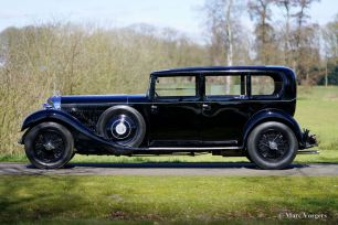 Bentley-8-Litre-Liter-Park-Ward-7-Seat-Limousine-1931-Black-02.jpg