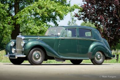 Bentley Mk VI saloon, 1951