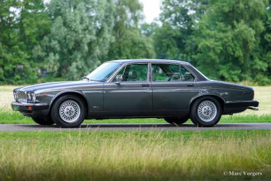Jaguar XJ12 Sovereign, 1986