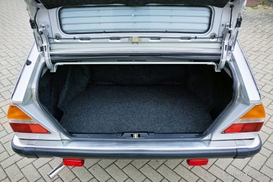 Lancia Gamma Berlina 2000, 1981