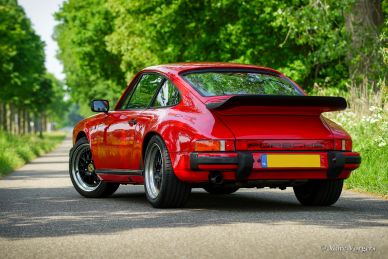 Porsche 911 Carrera 3.2, 1985