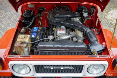 Toyota Land Cruiser FJ45 Hardtop, 1980