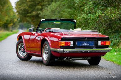 Triumph TR6, 1975