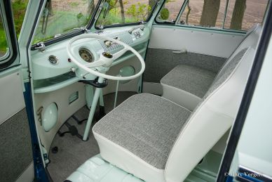 Volkswagen Type 2 T1 Samba 21-window Deluxe, 1966 Restoration