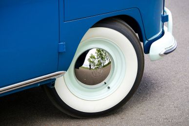 Volkswagen Type 2 T1 Samba 21-window Deluxe, 1966 Restoration