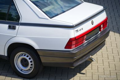 Alfa Romeo 75 1.8 IE, 1990