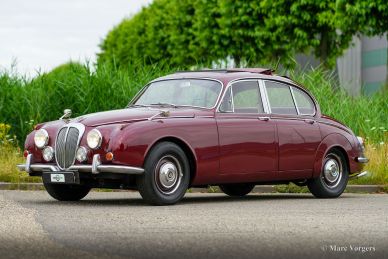 Daimler 250 V8, 1967