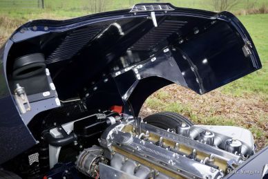 Jaguar E-type 4.2 Litre S1 FHC, 1965