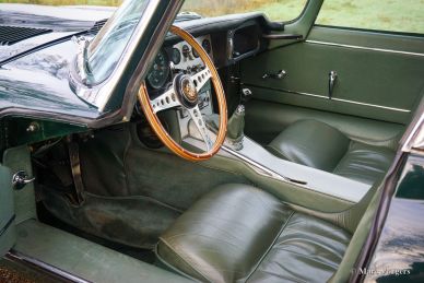 Jaguar E-type 3.8 Litre FHC, 1963