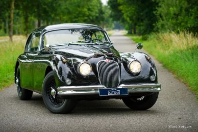 Jaguar XK 150 FHC, 1961