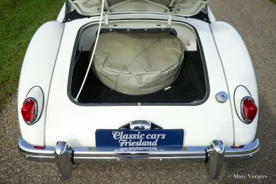 MG MGA 1500 roadster, 1957