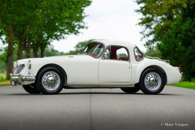 MG MGA 1500 Coupe, 1957
