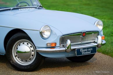 MG MGB roadster, 1963