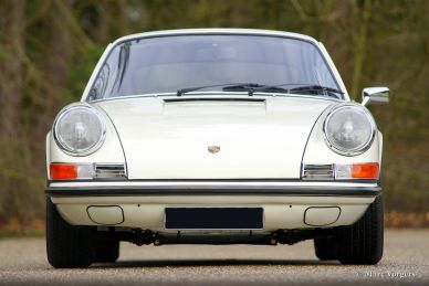 Porsche 911 2.2 E, 1969