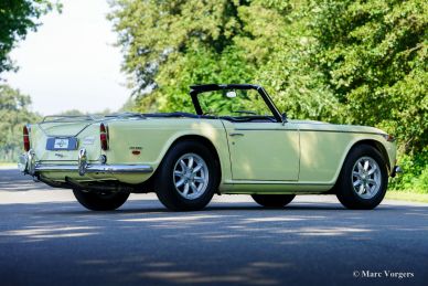 Triumph TR 250, 1968