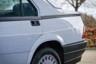 Alfa Romeo 75 1.8 IE, 1990