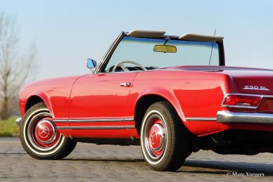 Mercedes-Benz 230 SL 'Pagode', 1966