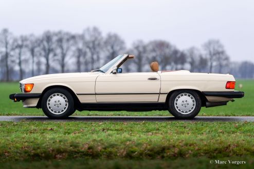 Mercedes-Benz 560 SL, 1989