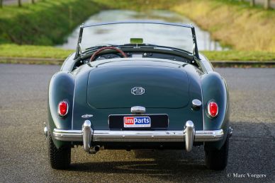 MG MGA 1500 roadster, 1956