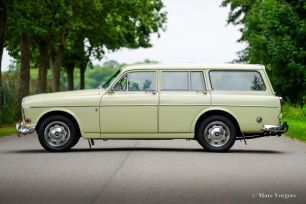 Volvo-121-Amazon-Combi-Stationcar-1967-Pale-Green-02.jpg