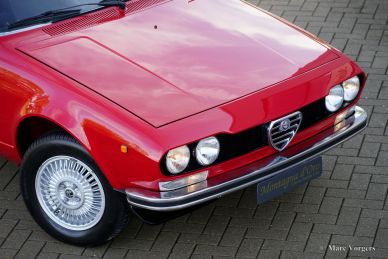 Alfa Romeo Alfetta GT 1800, 1975