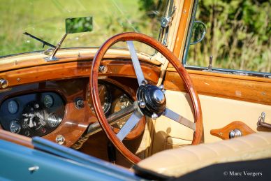 Bentley 4¼ Litre DHC, 1937