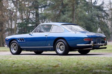 Ferrari 330 GT, 1966