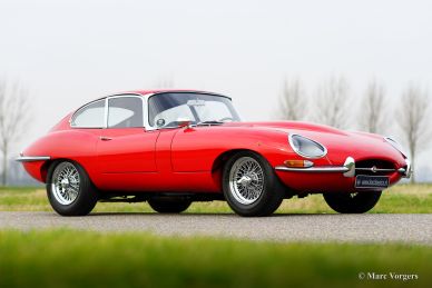 Jaguar E-type 4.2 FHC, 1965