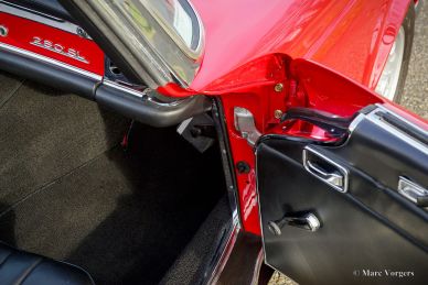 Mercedes-Benz 280 SL, 1971