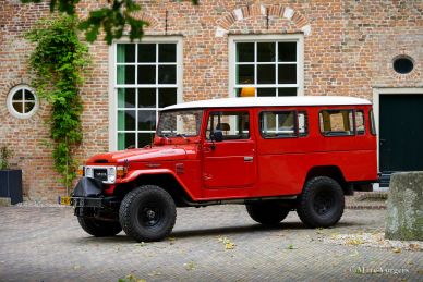 Toyota Land Cruiser FJ45 Hardtop, 1980