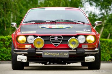 Alfa Romeo Alfetta 1800 GT rally car, 1975