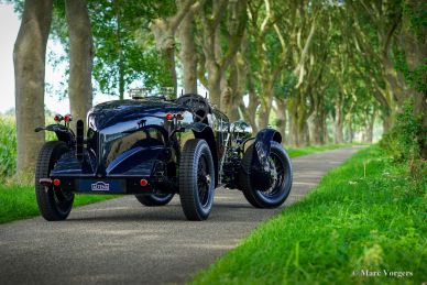 Bentley ‘Old Number One’ by Racing Green Engineering, 1948