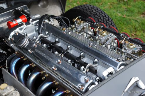 The 300 BHP Jaguar E-type 4.2 Litre OTS