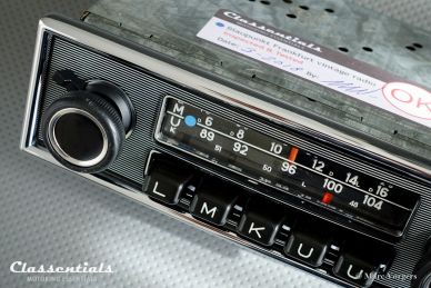 Vintage Dashboard Jewelry...