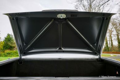 Mercedes-Benz 280SL (R107), 1985